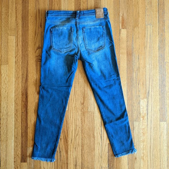 Zara jeans with sequin detail - Picture 3 of 4